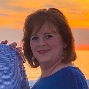 Meet your Posher, Tina